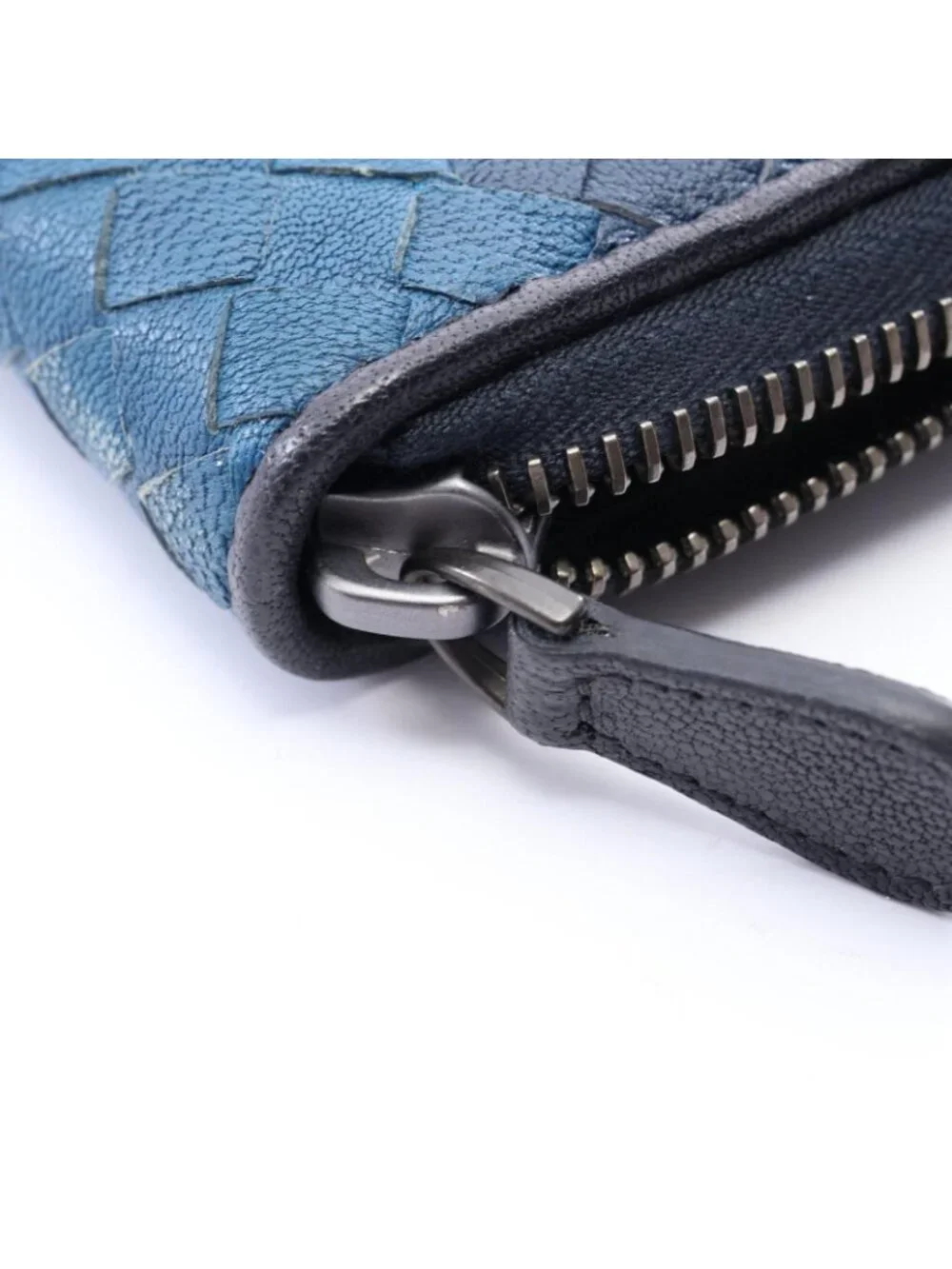 Bottega Veneta Round Wallet Intrecciato Black Navy Blue Leather